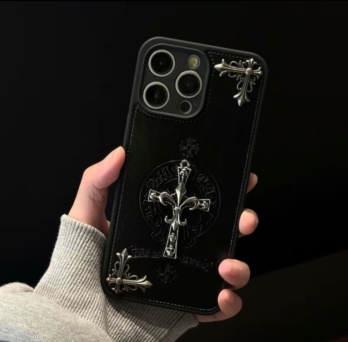 RhinoGuards Luxe C. Hearts Case