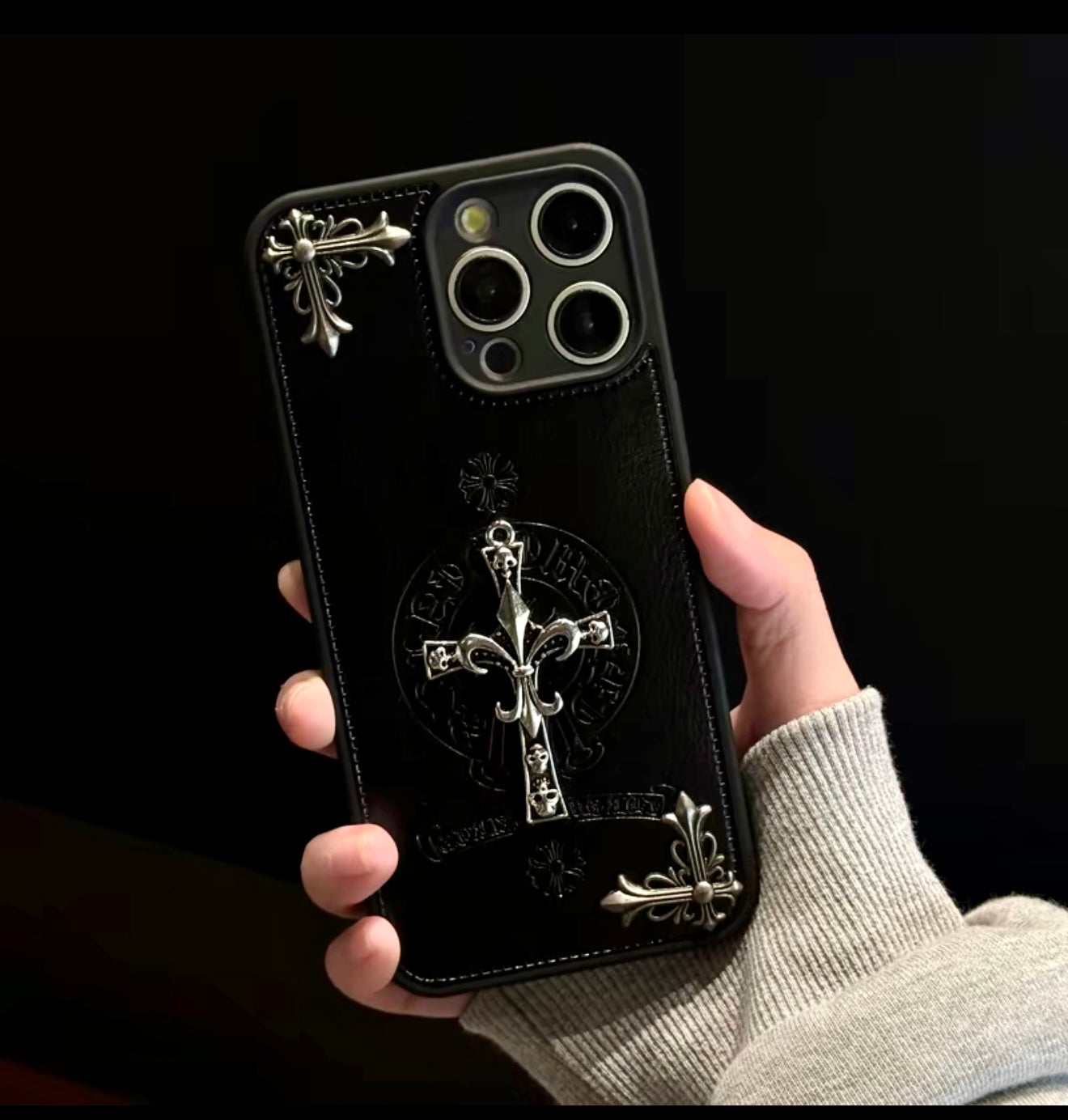 RhinoGuards Luxe C. Hearts Case