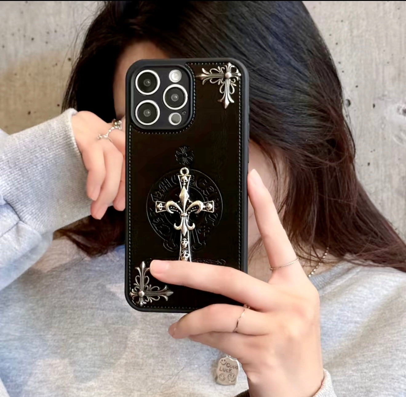 RhinoGuards Luxe C. Hearts Case